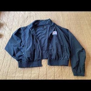 Jordan Flight cropped wind breaker